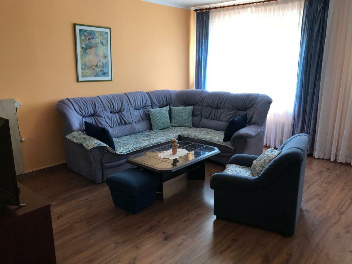 Apartments Lena Башка Екстер'єр фото
