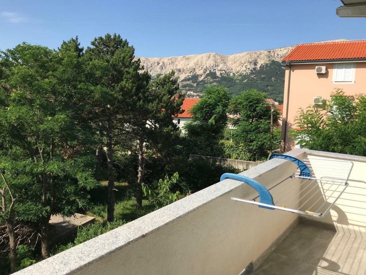 Apartments Lena Башка Екстер'єр фото