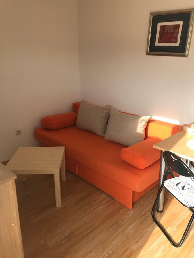 Apartments Lena Башка Екстер'єр фото